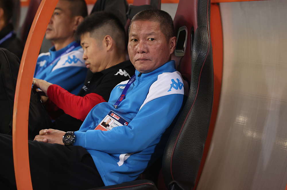 “Đoạn trường” nghiệp cầm quân V-League - Ảnh 1. “Đoạn trường” nghiệp cầm quân V-League - Ảnh 1.