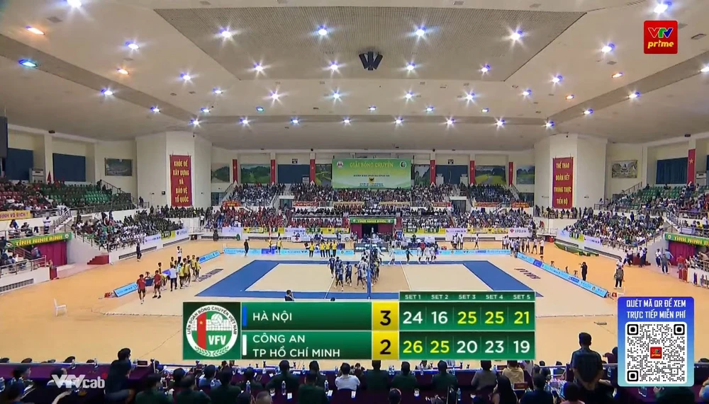 Ngược dòng đầy cảm xúc trước Công An TPHCM, Hà Nội giành hạng ba Cúp Hoa Lư Bình Điền 2026 - Ảnh 1. kết quả bóng chuyền