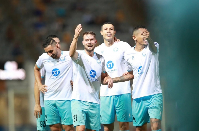 Southeast Asian fans are impressed after Nam Dinh's consecutive wins in the AFC Cup 2.