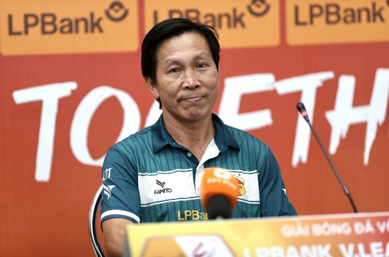 Coach HAGL comments on defeating Mr. Popov to secure their first win in the V-League.