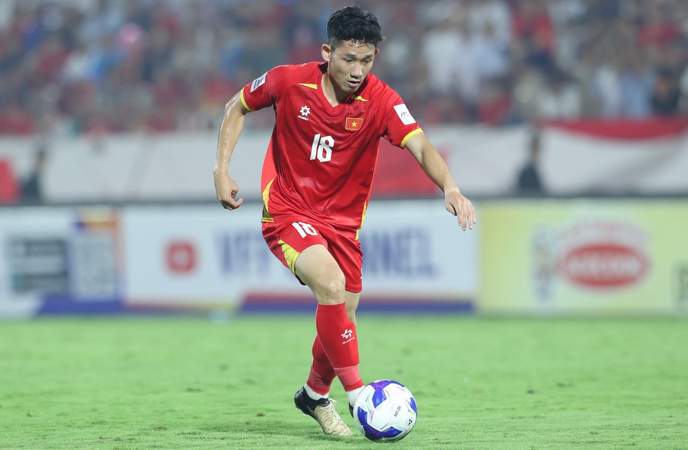 Hai Long và cái duyên mang tên Kim Sang Sik: “Quân bài” đặc biệt của đội tuyển Việt Nam tại ASEAN Cup 2026 - Ảnh 1.