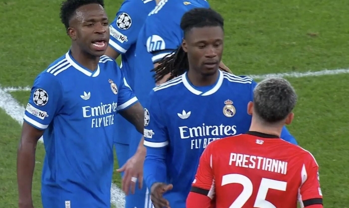 Cầu thủ có hành vi thiếu tôn trọng Vinicius phải khoá trang cá nhân sau vụ việc