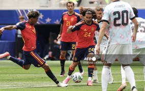 Mourinho signs Cucurella to neutralize Yamal