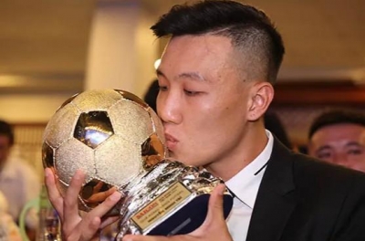 BREAKING: Vietnamese Futsal Golden Ball winner unexpectedly returns just 2 months after retiring