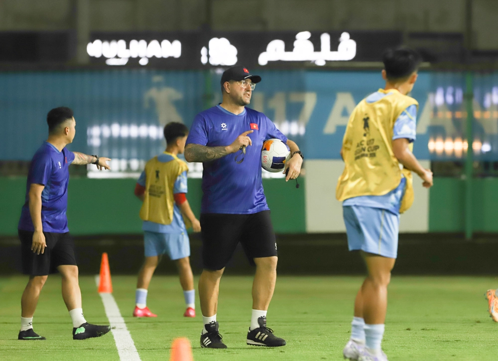 Văn Dương quyết tâm, U17 Việt Nam sẵn sàng thắng Yemen - Ảnh 1.
