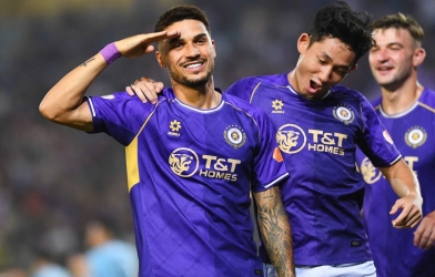 Naturalized Brazilian striker helps Hanoi break their curse against Nam Dinh
