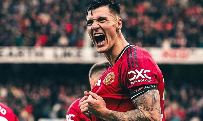 Benjamin Sesko hạnh phúc thốt lên một điều khi giúp MU chiến thắng