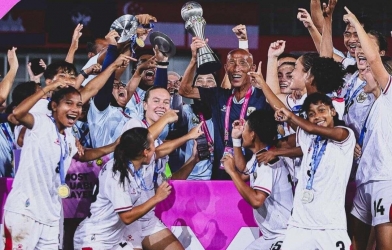 Hot football news noon 23/7: Indonesia wins AFF championship
