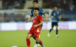 Breaking sports news evening of August 2: Vietnamese player receives sad news before facing Indonesia; Ronaldo to hold wedding in hometown