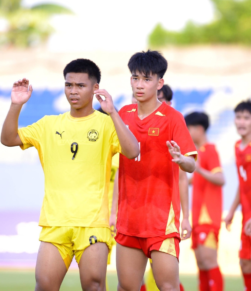 Đội nhà thua 0-4 U17 Việt Nam, chuyên gia bóng đá Malaysia yêu cầu kiểm tra giáo án huấn luyện - Ảnh 1. Đội nhà thua 0-4 U17 Việt Nam, chuyên gia bóng đá Malaysia yêu cầu kiểm tra giáo án huấn luyện - Ảnh 1.