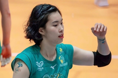 Outside hitter Thanh Thúy was 'convinced and respectful' in defeat against her former club