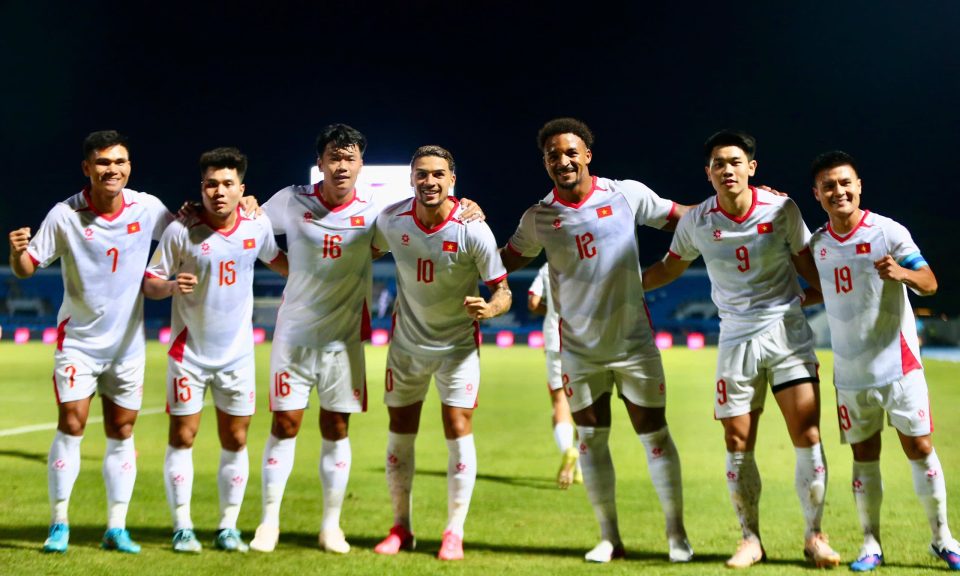 Báo Hàn Quốc: 'Kim Sang Sik giúp tuyển Việt Nam thắng 7-0 ở trận ra quân Hyundai Cup' - Ảnh 1.