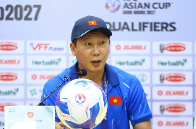 Coach Kim Sang Sik: &#39;It&#39;s unfortunate that Tiến Linh didn&#39;t score a goal&#39;