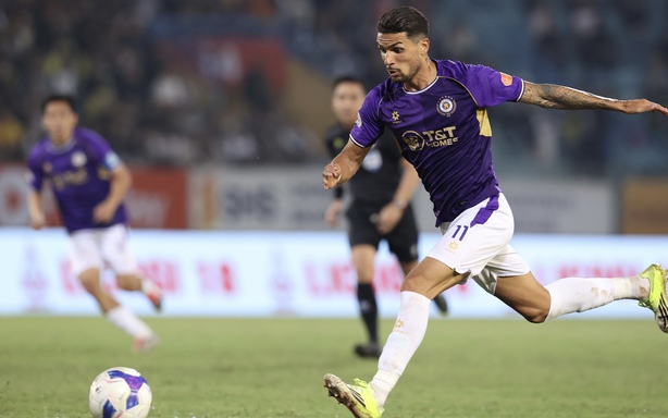 Coach Kim Sang Sik 'solves the puzzle' of Hoang Hen