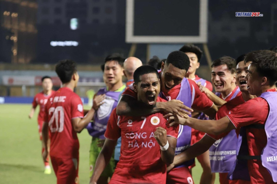 Cao Pendant Quang Vinh scored in the 90th minute, CAHN narrowly defeated Cebu FC