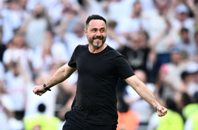 HLV De Zerbi: 'Helping Tottenham avoid relegation is the greatest achievement of my life'