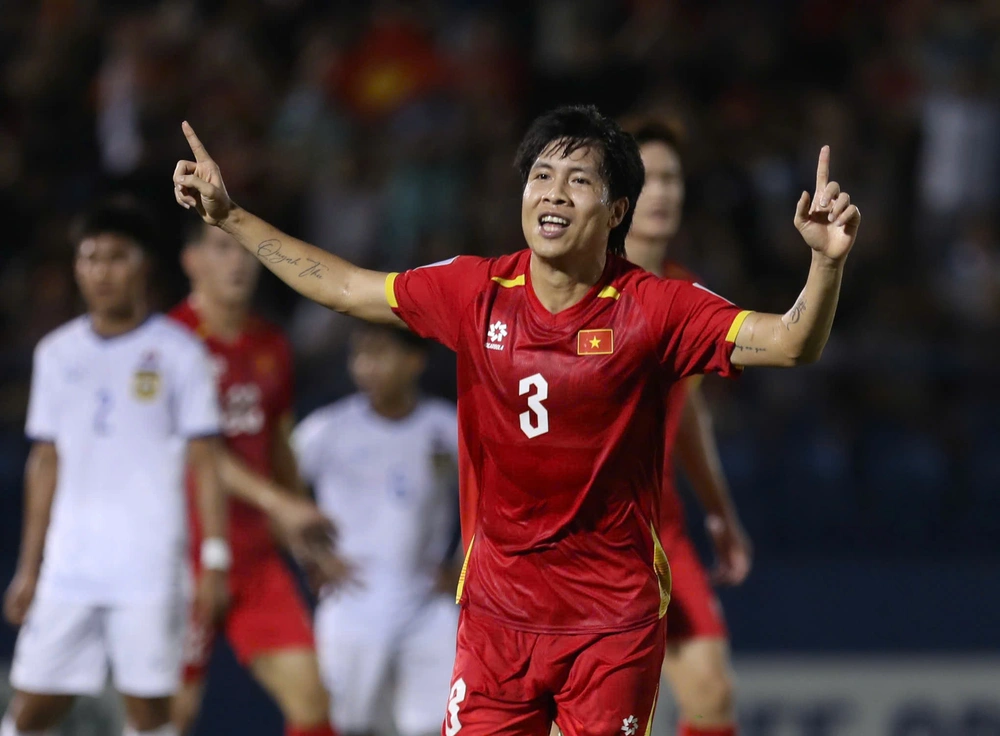 Những "ngôi sao may mắn" mở khóa chiến thắng cho đội tuyển Việt Nam - Ảnh 1.