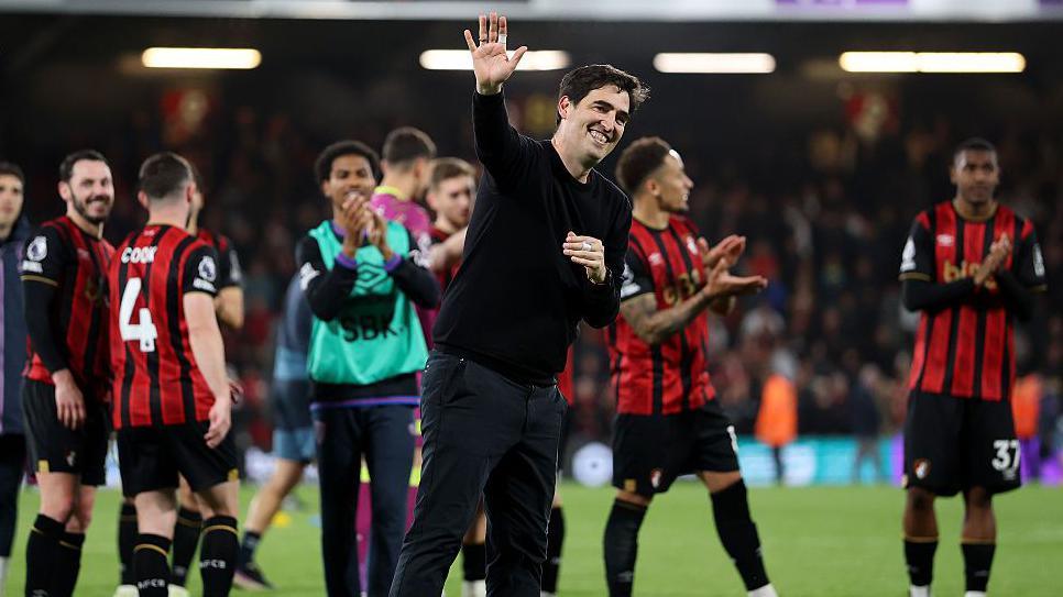 Kịch bản trớ trêu: Aston Villa phải… thua ở vòng cuối để Ngoại hạng Anh thêm vé dự Champions League - Ảnh 3. Aston Villa
