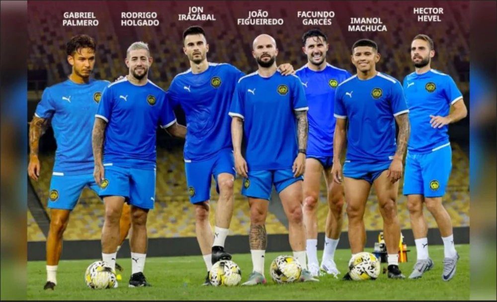 AFC sắp ra án phạt ‘nóng’ với đội tuyển Malaysia - Ảnh 1.