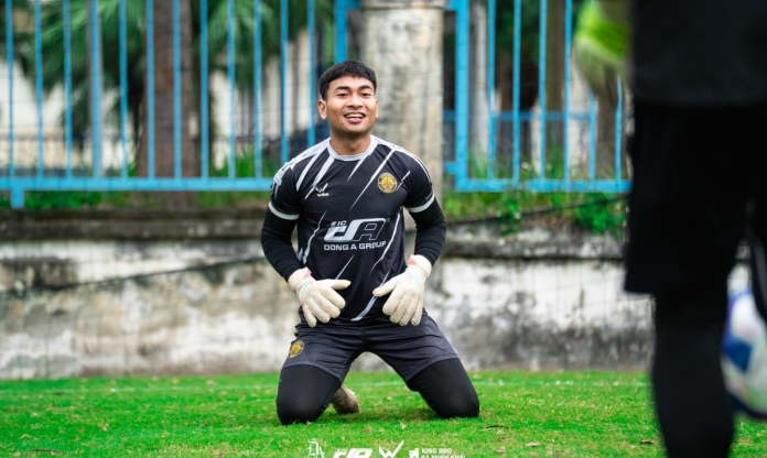 Khủng hoảng nặng nề, Thanh Hóa dùng thủ môn làm tiền đạo