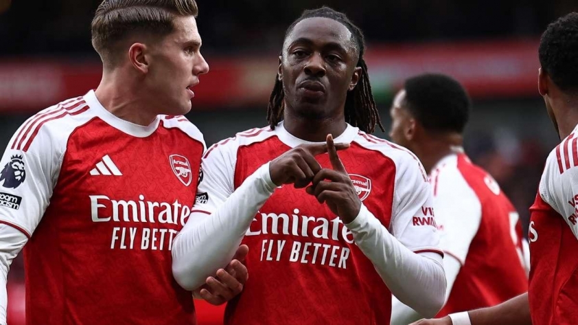 'Arsenal không cần đến 100 điểm để vô địch' 729456