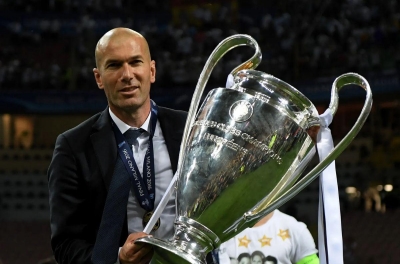 Zidane reveals Real Madrid stars stopped training just to watch a 'phenomenon'