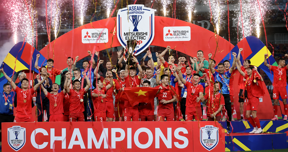 Báo Thái quan tâm 'đặc biệt' đến đội tuyển Việt Nam trước Asean Cup - Ảnh 1. Báo Thái quan tâm 'đặc biệt' đến đội tuyển Việt Nam trước Asean Cup - Ảnh 1.