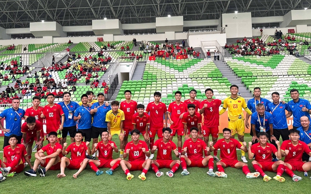 Vietnam U19 secures convincing victory, vying with Indonesia