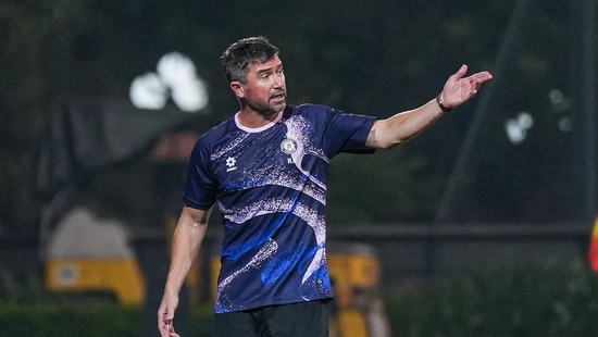 V-League 2025/26 Round 7: All Roads Lead to Hàng Đẫy