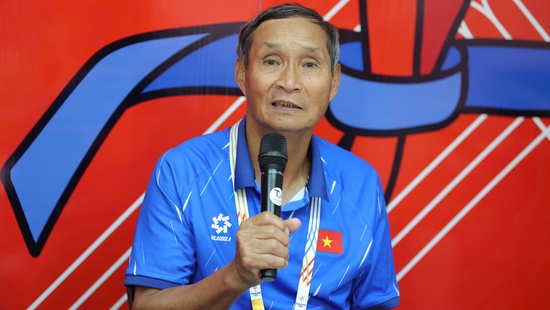 HLV Mai Đức Chung：『越南隊將會擊敗菲律賓』