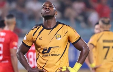 Thanh Hóa coach hopes Rimario calms down after stopping training