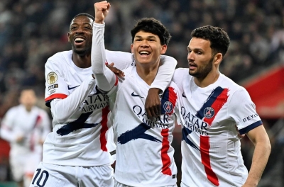 PSG Secures a 4-0 Victory, Reclaims Top Spot in Ligue 1