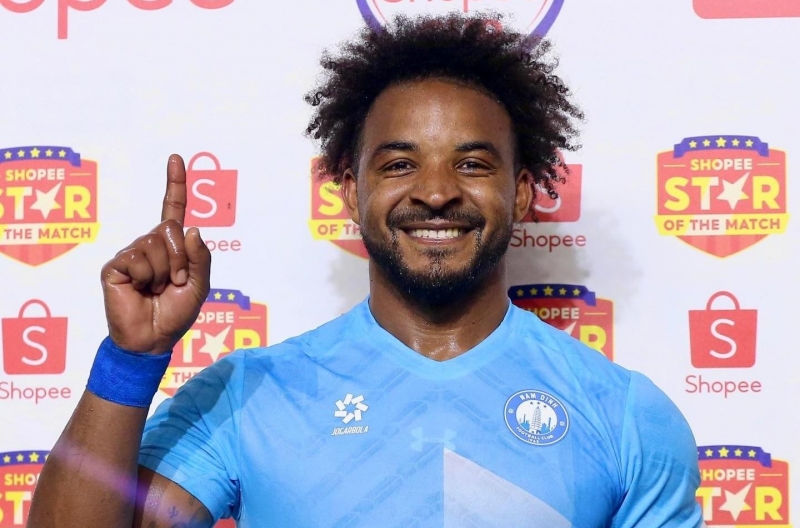 Southeast Asian media went wild after Xuân Son's unbelievable hat-trick