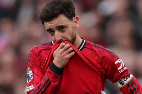 CONFIRMED: MU sets deadline for Bruno Fernandes' future