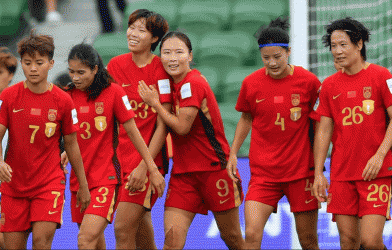 China clinches World Cup qualification with a thrilling extra-time victory.