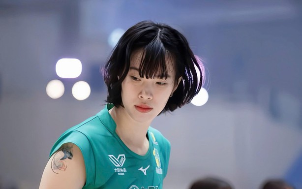 Tran Thi Thanh Thuy scores on par with a European star against Japan's runner-up team.