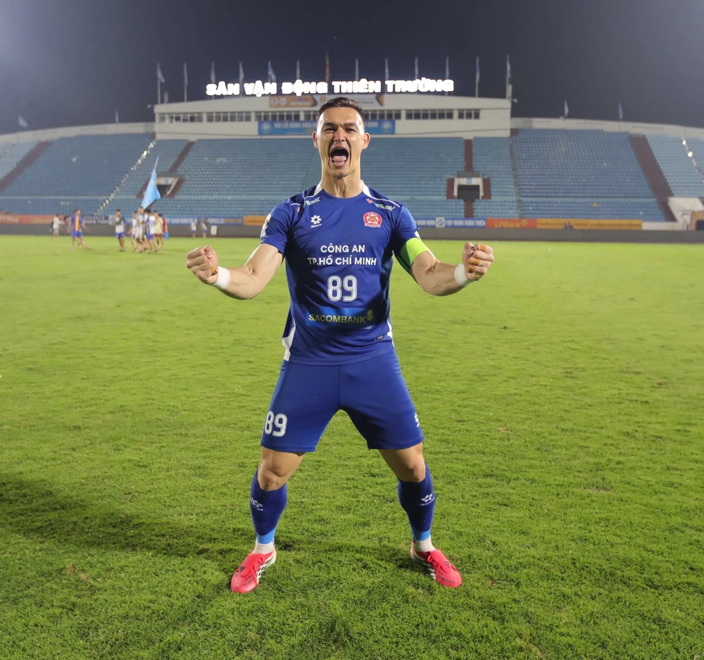 Patrik Lê Giang háo hức chờ ngày khoác áo đội tuyển Việt Nam - Ảnh 1. Patrik Lê Giang háo hức chờ ngày khoác áo đội tuyển Việt Nam - Ảnh 1.
