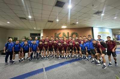 剛到印尼參加AFF賽事,越南U19隊立刻造成轟動