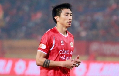 Indonesian media speak out as Văn Hậu faces risk of missing the Malaysia match