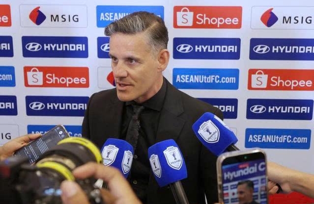 Tân HLV Indonesia ví AFF Cup nóng hơn derby Anh