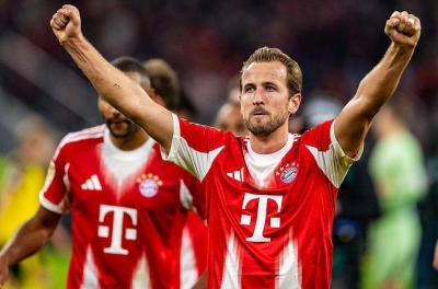 Receiving two red cards, Bayern Munich miraculously avoids defeat against Leverkusen