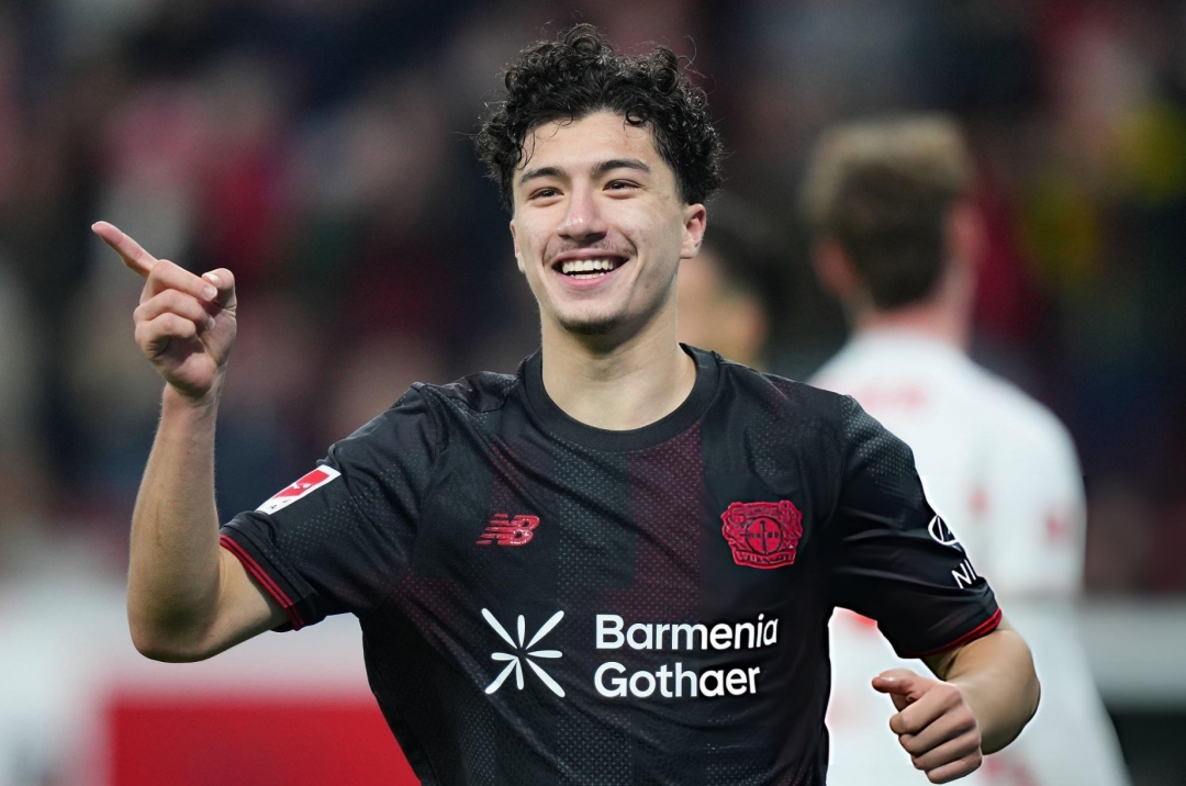 Vietnamese overseas star scores twice, leading Leverkusen to a dominant 6-0 victory