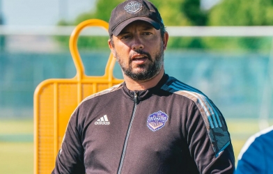 The coach of Cong Phuong declines V-League offer, revealing a reason that leaves many in regret.