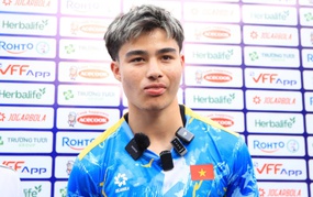 Vietnamese-origin player Moric admires Đình Bắc and wishes to develop his career in Europe.