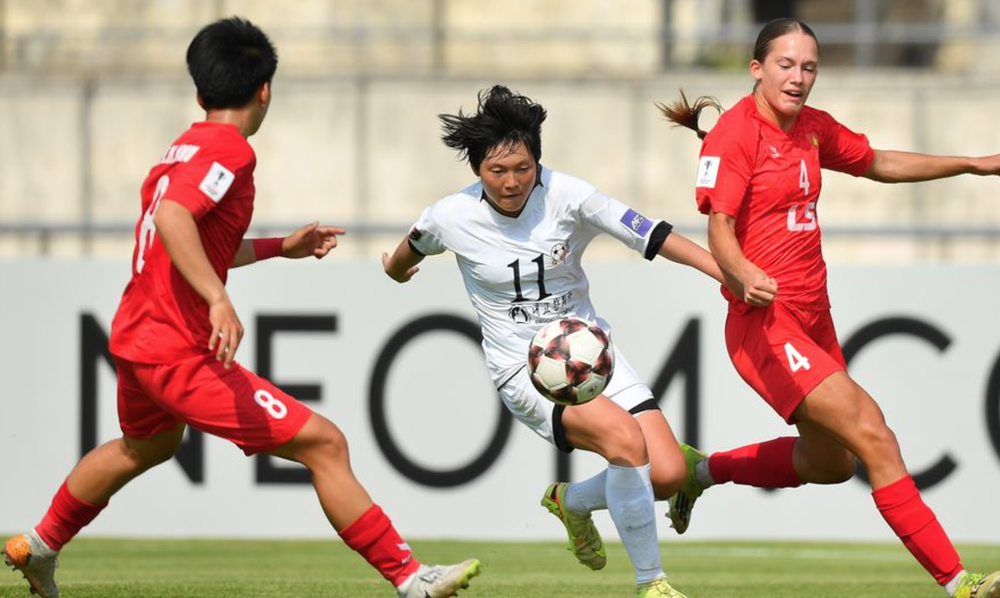 Thất bại kép và lời nhắc cần thiết cho bóng đá Việt Nam - Ảnh 3.