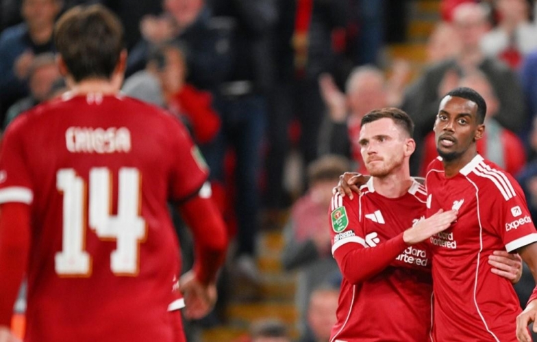 What has been the fate of former EPL champions who suffered four consecutive defeats like Liverpool?