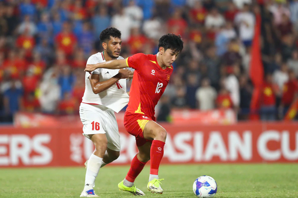 HLV Yutaka Ikeuchi tiếc nuối: 'U20 Việt Nam có nhiều cầu thủ triển vọng nhưng thiếu cọ xát' - Ảnh 2.