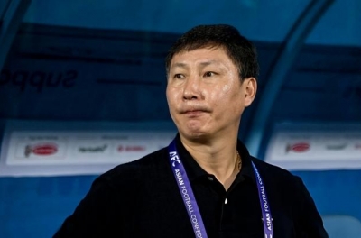 Coach Kim Sang Sik unexpectedly considers calling Đình Bắc for the Asian tournament?