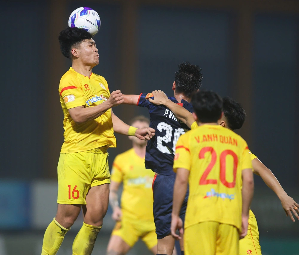 V-League ngày trở nóng - Ảnh 1.