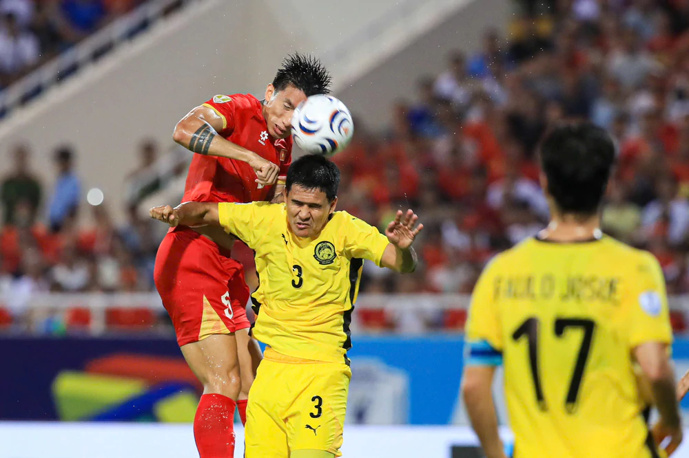 HLV Kim Sang Sik không ngại thay đổi ở FIFA ASEAN Cup 2026 - Ảnh 1.